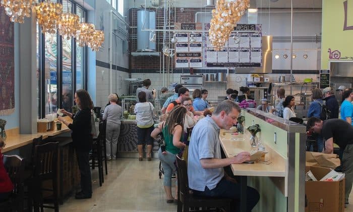 A busy Alexandria café