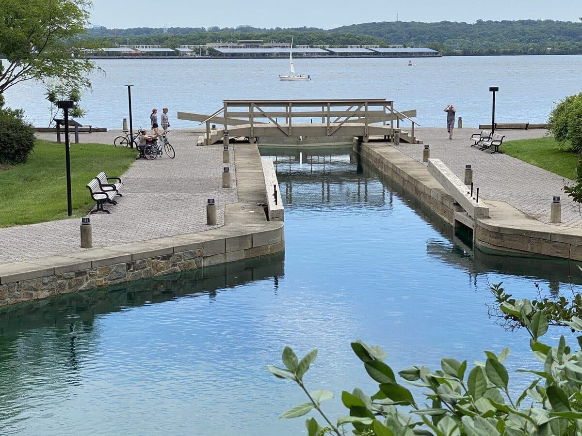 Tide Lock Park on the Alexandria waterfront
