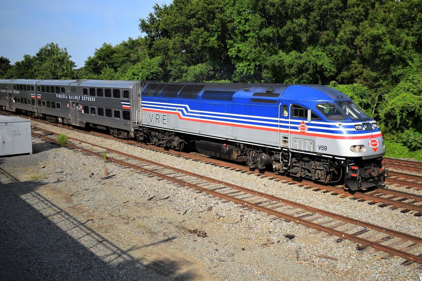 VRE commuter train